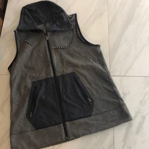 Under Armour Cold Gear Women’s Zip-up Vest